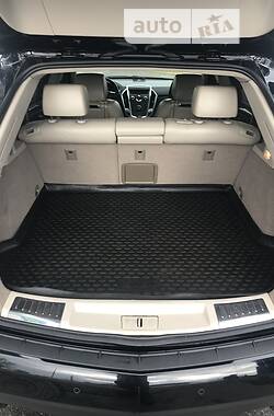 Позашляховик / Кросовер Cadillac SRX 2010 в 