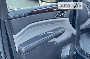 Внедорожник / Кроссовер Cadillac SRX 2010 в 