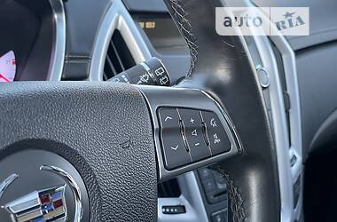 Внедорожник / Кроссовер Cadillac SRX 2010 в 