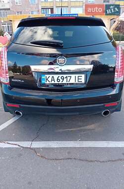 Внедорожник / Кроссовер Cadillac SRX 2010 в 