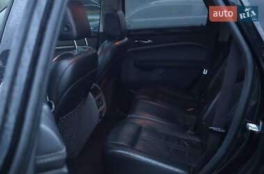 Внедорожник / Кроссовер Cadillac SRX 2011 в 
