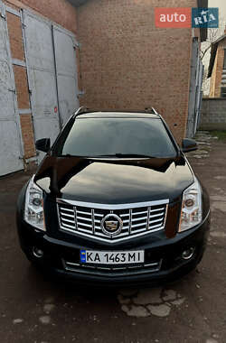 Внедорожник / Кроссовер Cadillac SRX 2015 в 