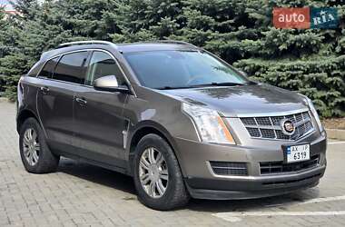 Внедорожник / Кроссовер Cadillac SRX 2010 в 