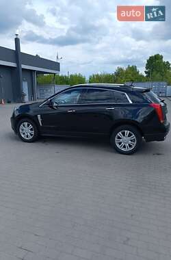 Внедорожник / Кроссовер Cadillac SRX 2011 в 