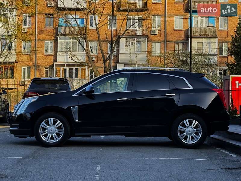Позашляховик / Кросовер Cadillac SRX 2014 в Києві