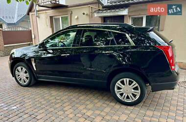 Внедорожник / Кроссовер Cadillac SRX 2010 в 