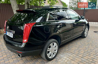 Внедорожник / Кроссовер Cadillac SRX 2010 в 
