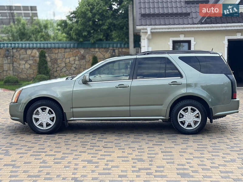 Внедорожник / Кроссовер Cadillac SRX 2004 в Могилев-Подольске