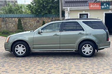 Позашляховик / Кросовер Cadillac SRX 2004 в 