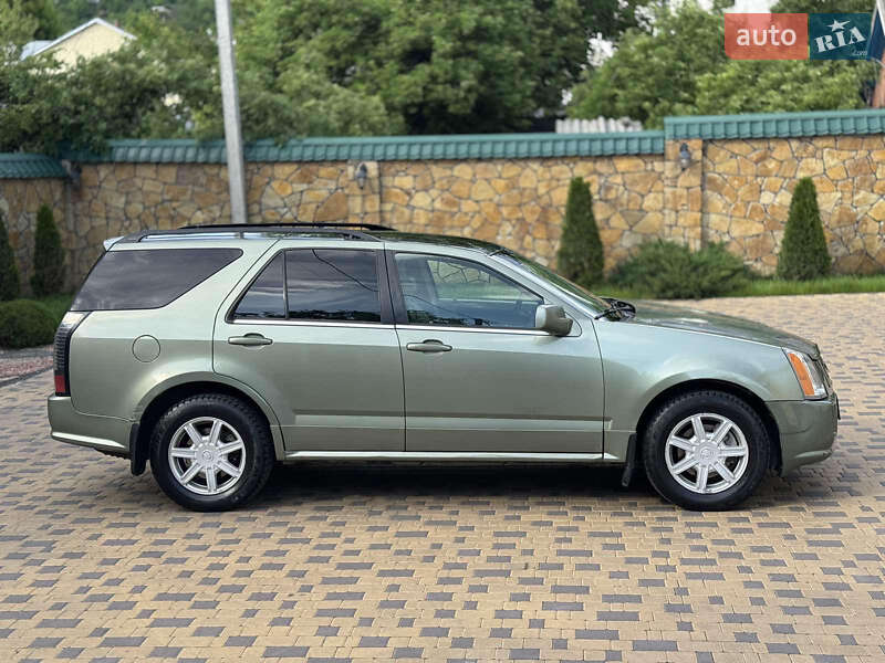 Внедорожник / Кроссовер Cadillac SRX 2004 в Каменец-Подольском