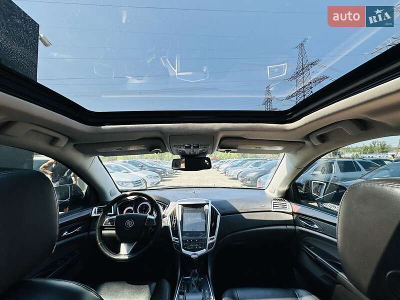 Позашляховик / Кросовер Cadillac SRX 2011 в Харкові