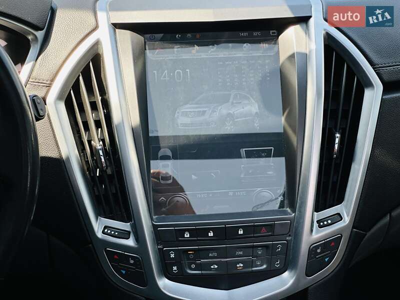 Позашляховик / Кросовер Cadillac SRX 2011 в Харкові