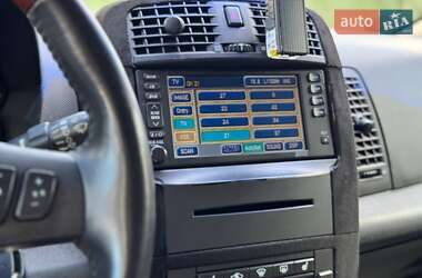 Внедорожник / Кроссовер Cadillac SRX 2005 в 