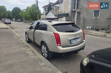 Внедорожник / Кроссовер Cadillac SRX 2010 в 