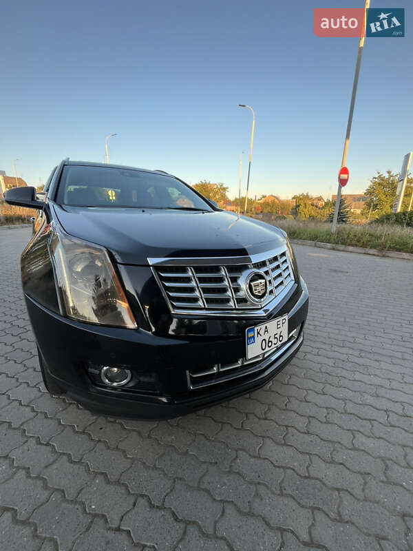 Внедорожник / Кроссовер Cadillac SRX 2015 в Жмеринке