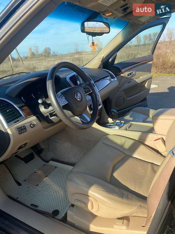 Внедорожник / Кроссовер Cadillac SRX 2008 в Киеве