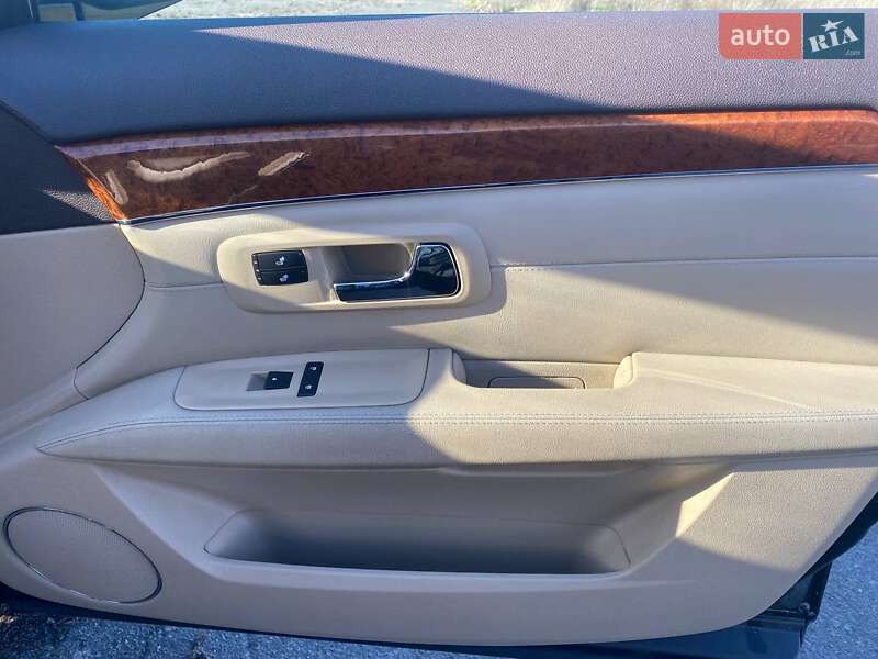 Внедорожник / Кроссовер Cadillac SRX 2008 в Киеве