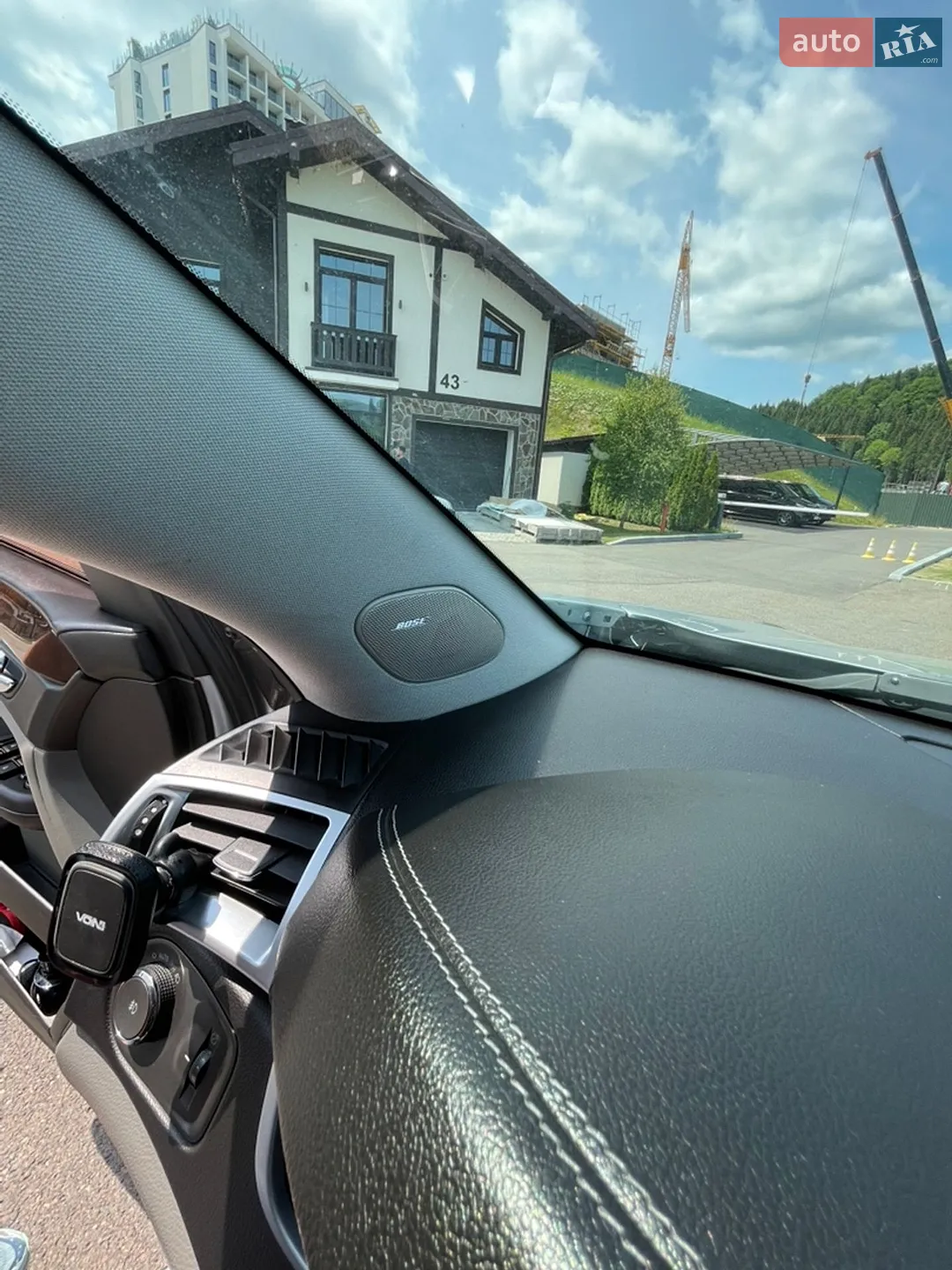 2010 Cadillac SRX - мініатюра 13