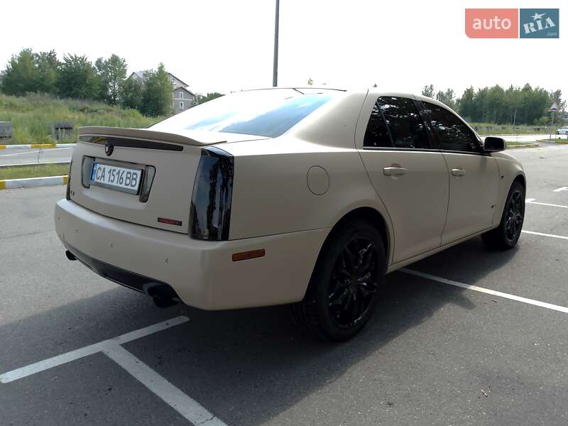 Седан Cadillac STS 2005 в Киеве