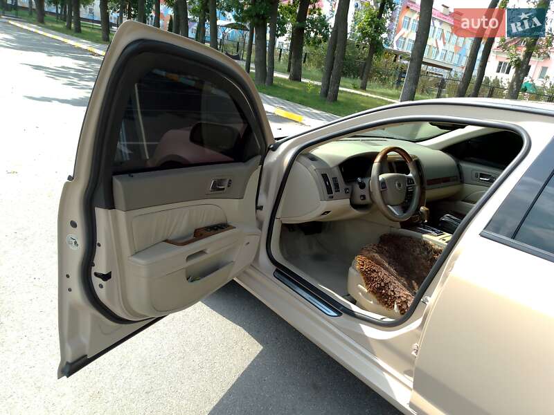 Седан Cadillac STS 2005 в Киеве