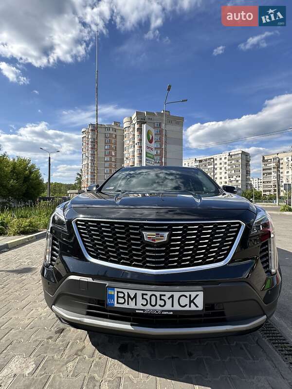 Внедорожник / Кроссовер Cadillac XT4 2018 в Сумах