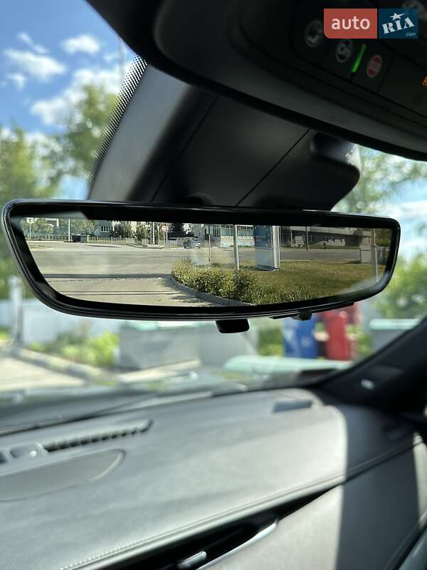 Внедорожник / Кроссовер Cadillac XT4 2018 в Сумах