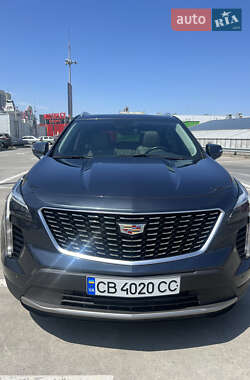 Внедорожник / Кроссовер Cadillac XT4 2018 в 