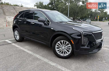 Универсал Cadillac XT4 2023 в Киеве