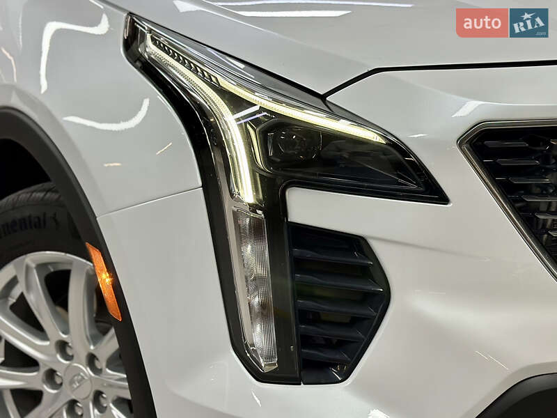 Позашляховик / Кросовер Cadillac XT4 2022 в Києві