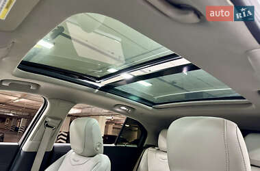 Внедорожник / Кроссовер Cadillac XT4 2022 в 