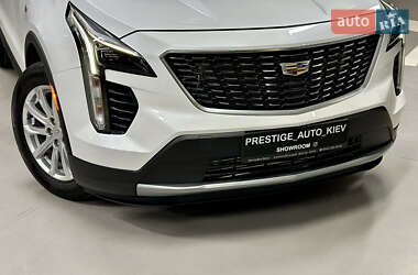 Внедорожник / Кроссовер Cadillac XT4 2022 в 
