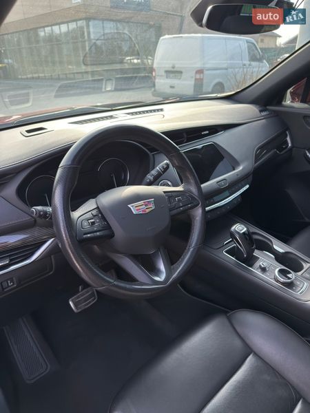 Внедорожник / Кроссовер Cadillac XT4 2019 в Днепре фото 19 Внедорожник / Кроссовер Cadillac XT4 2019 в Днепре