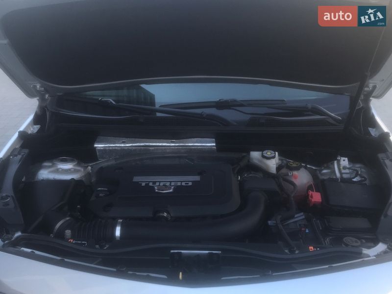 Позашляховик / Кросовер Cadillac XT4 2020 в Миколаєві