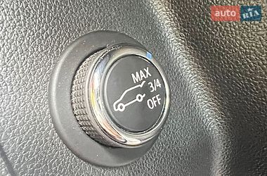 Внедорожник / Кроссовер Cadillac XT4 2020 в Киеве