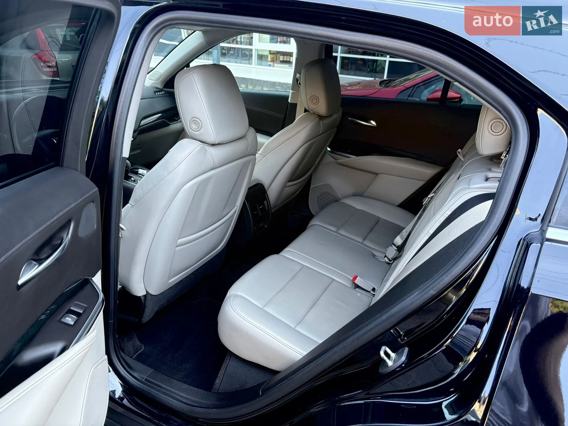2019 Cadillac XT4 - мініатюра 18