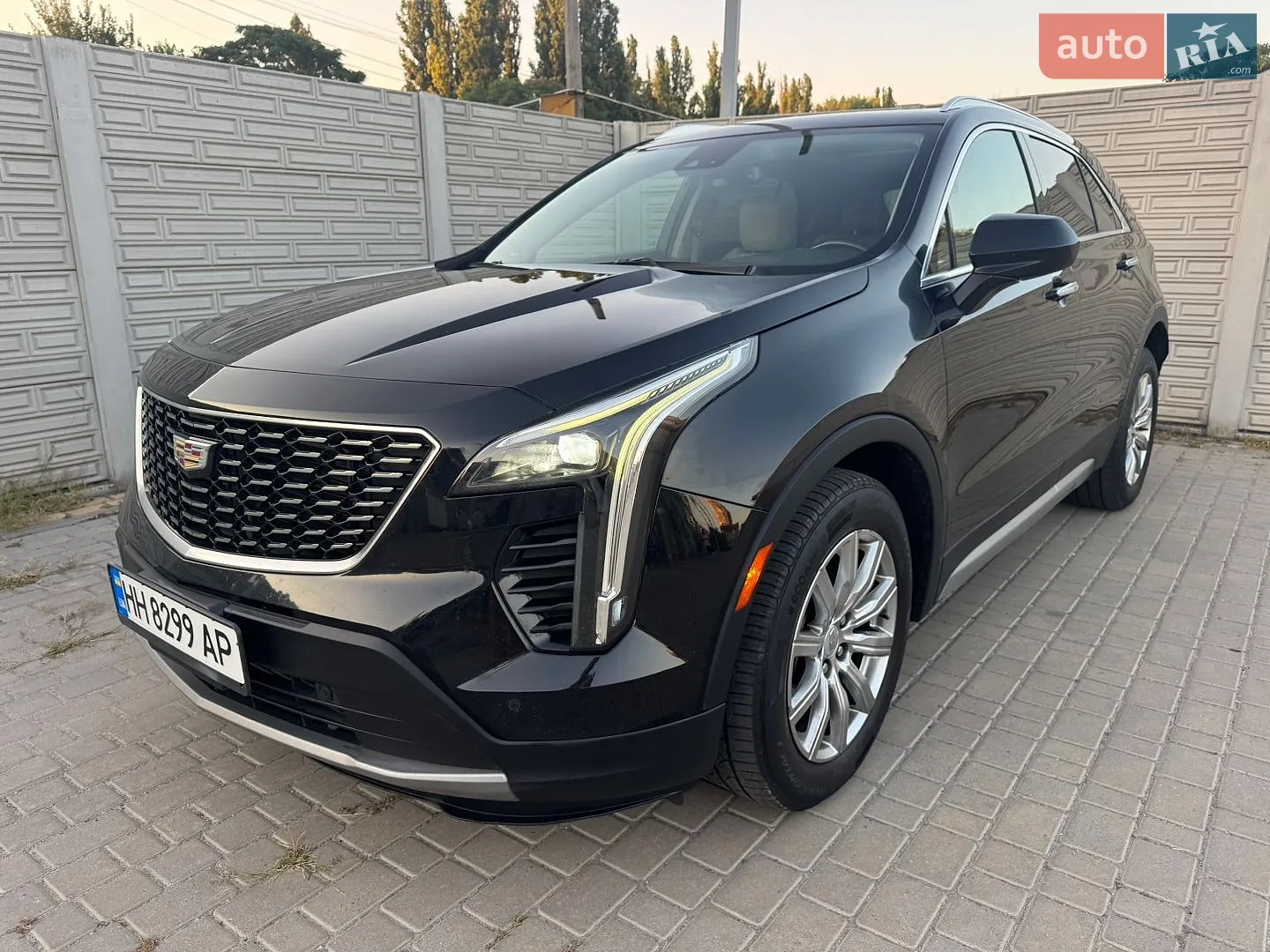 2019 Cadillac XT4 - фото 1