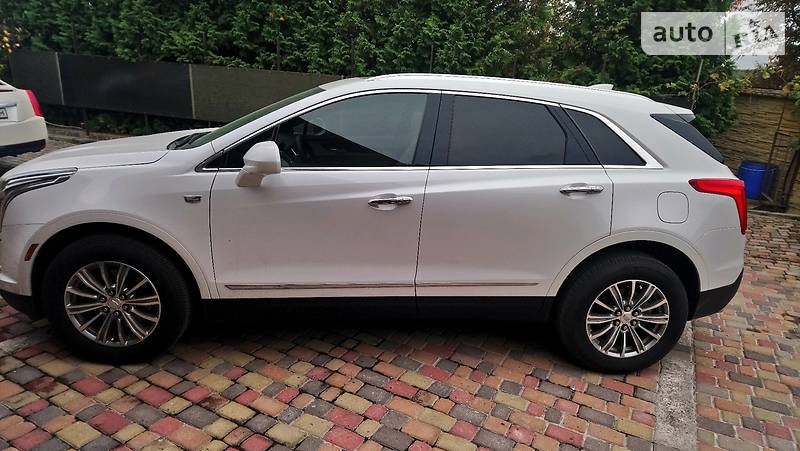 Позашляховик / Кросовер Cadillac XT5 2017 в Василькові