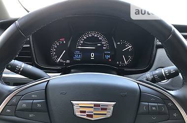 Внедорожник / Кроссовер Cadillac XT5 2018 в Одессе