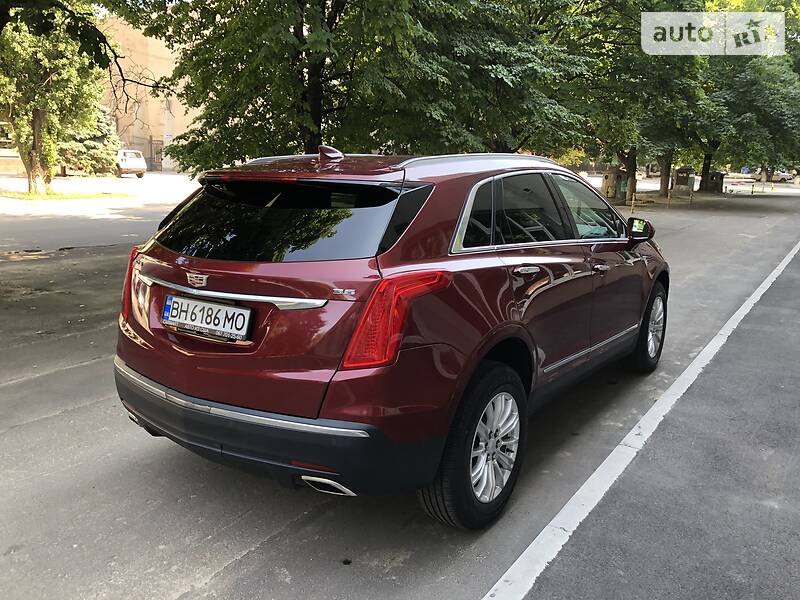 Внедорожник / Кроссовер Cadillac XT5 2016 в Одессе