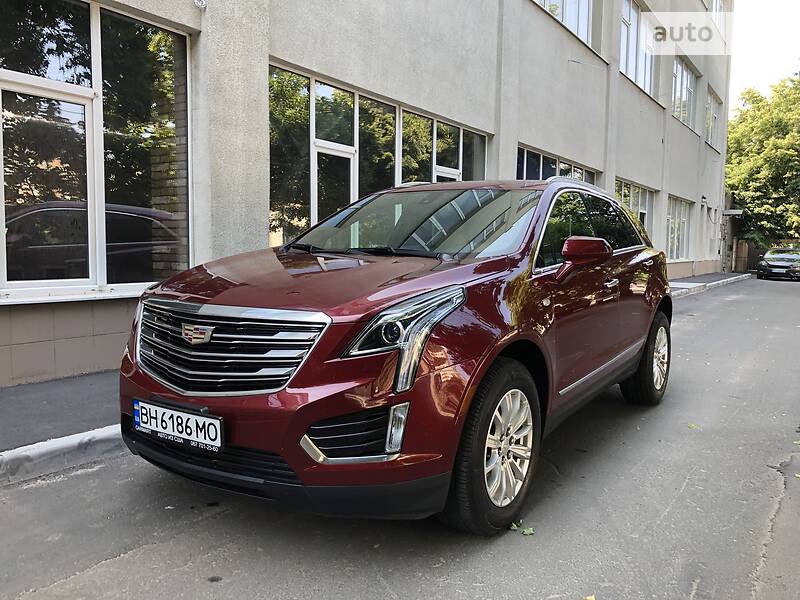 Внедорожник / Кроссовер Cadillac XT5 2016 в Одессе