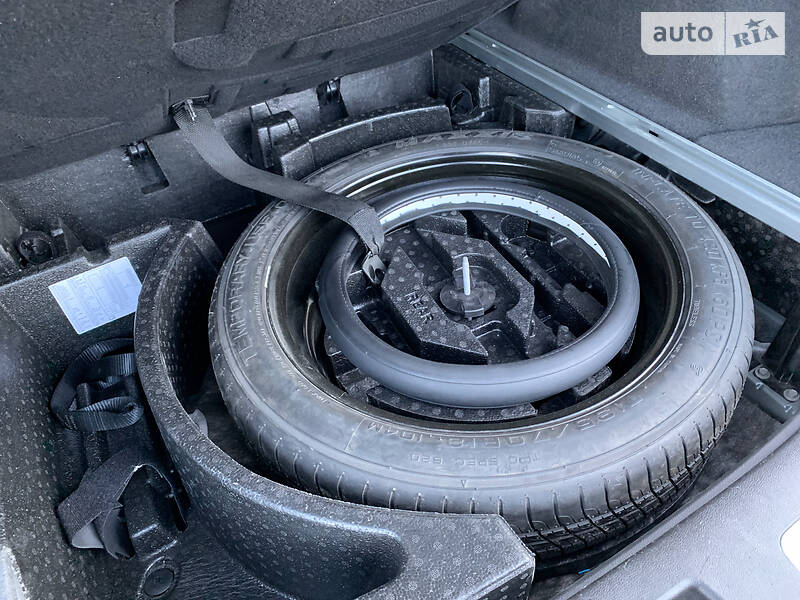 Внедорожник / Кроссовер Cadillac XT5 2018 в Киеве