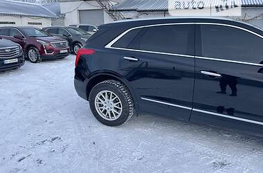 Позашляховик / Кросовер Cadillac XT5 2017 в Києві