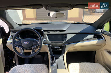 Внедорожник / Кроссовер Cadillac XT5 2018 в Кропивницком