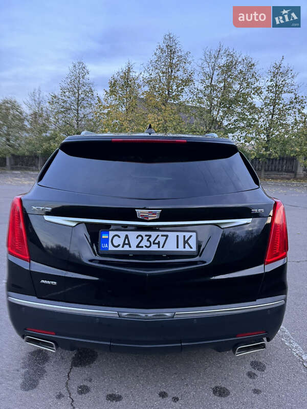 Внедорожник / Кроссовер Cadillac XT5 2017 в Умани