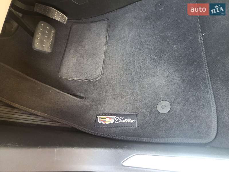 Внедорожник / Кроссовер Cadillac XT5 2016 в Киеве фото 13 Внедорожник / Кроссовер Cadillac XT5 2016 в Киеве