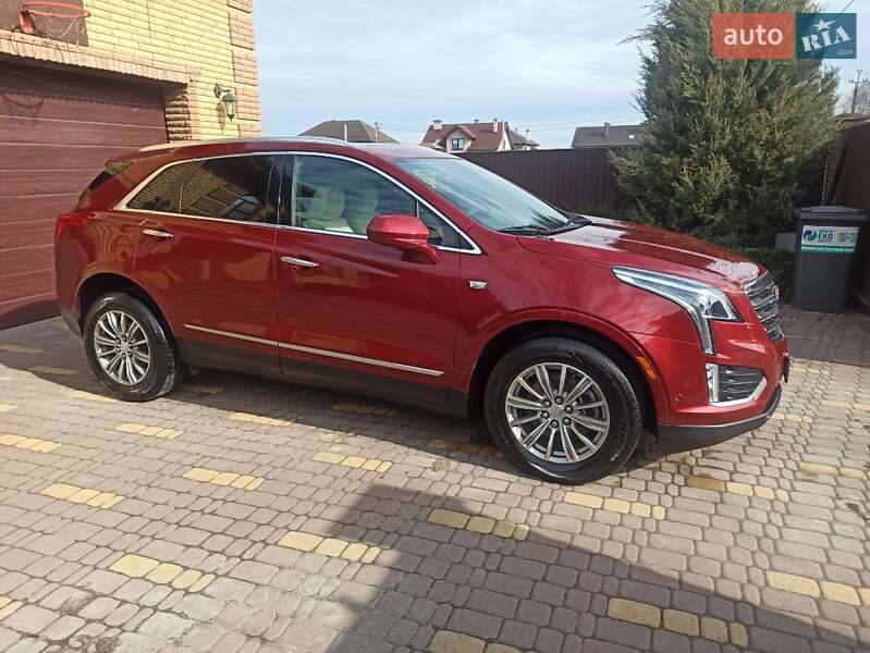 Внедорожник / Кроссовер Cadillac XT5 2016 в Киеве фото 32 Внедорожник / Кроссовер Cadillac XT5 2016 в Киеве