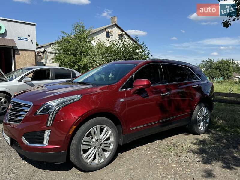 Внедорожник / Кроссовер Cadillac XT5 2018 в Харькове