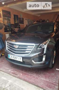 Внедорожник / Кроссовер Cadillac XT5 2016 в Черкассах