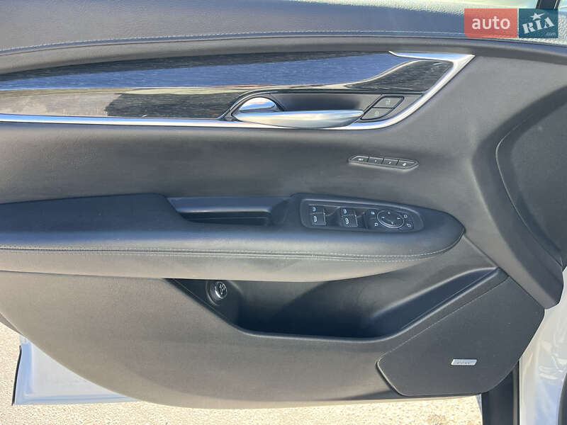 Внедорожник / Кроссовер Cadillac XT5 2019 в Запорожье фото 17 Внедорожник / Кроссовер Cadillac XT5 2019 в Запорожье