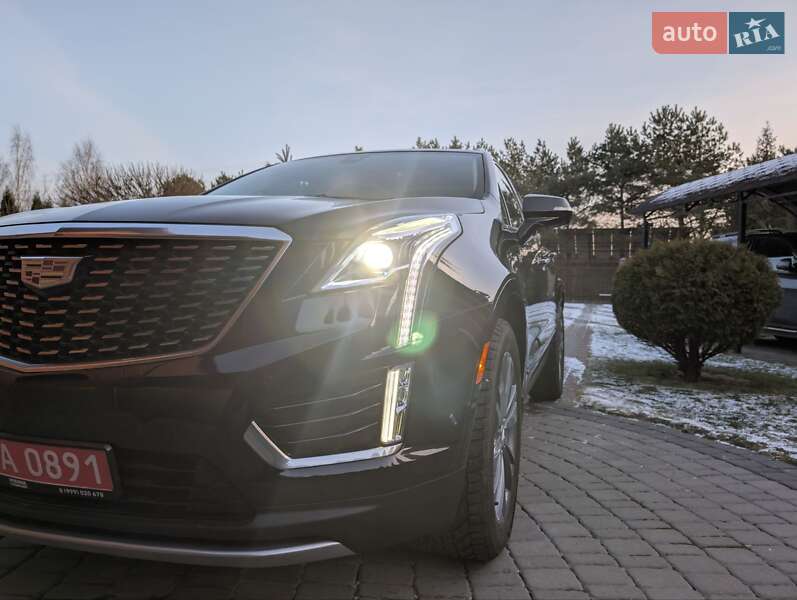 Внедорожник / Кроссовер Cadillac XT5 2021 в Луцке